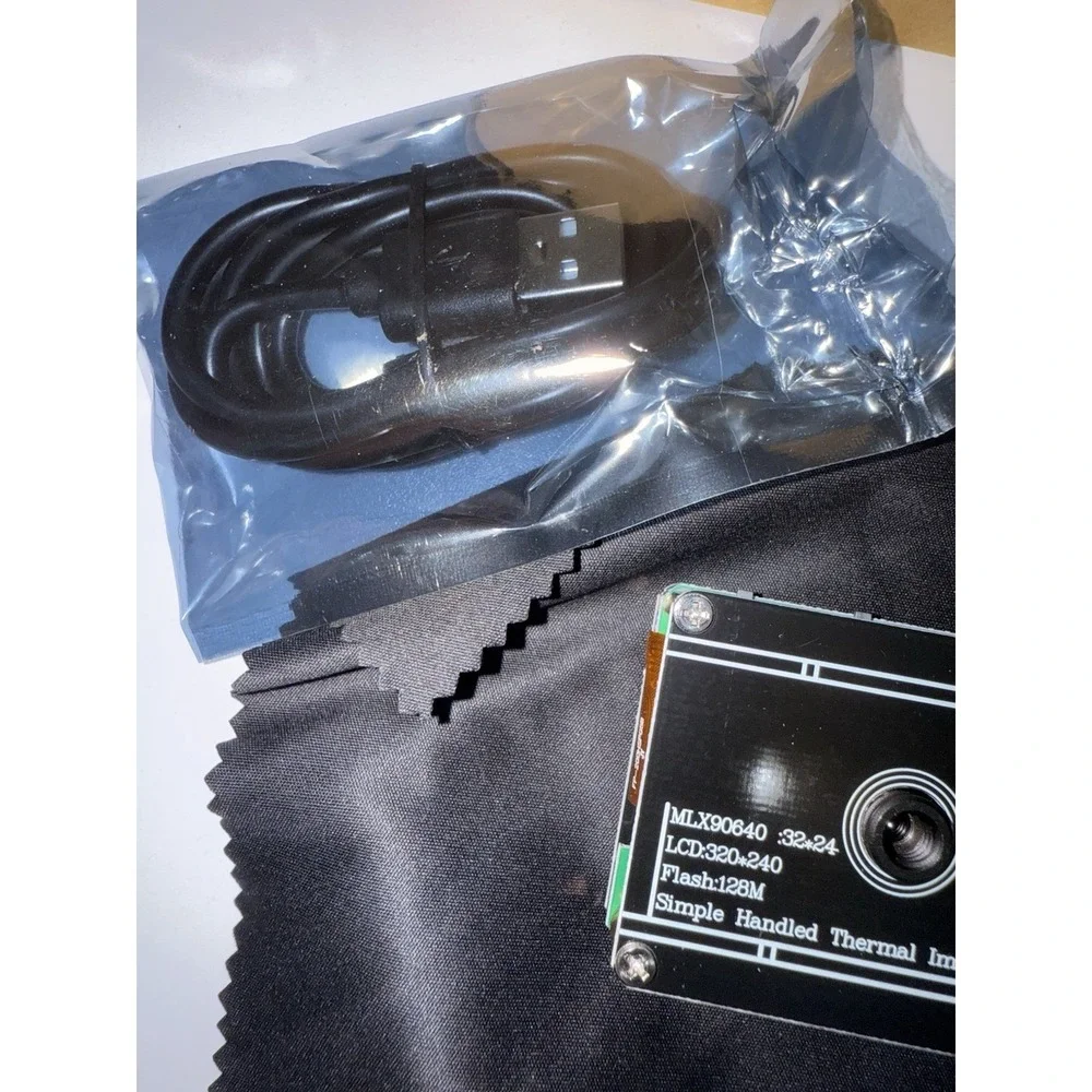 Thermal Imager Infrared Camera 2in Screen 40 ℃ to 300 ℃ Handheld Thermal Imager‎